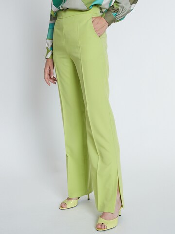 Ana Alcazar Regular Trousers with creases ' Ribora ' in Green: front