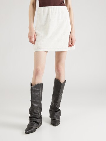 PIECES Skirt 'ADELYN' in White: front
