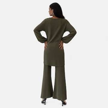 Tapered Completo pantalone di Elara in verde