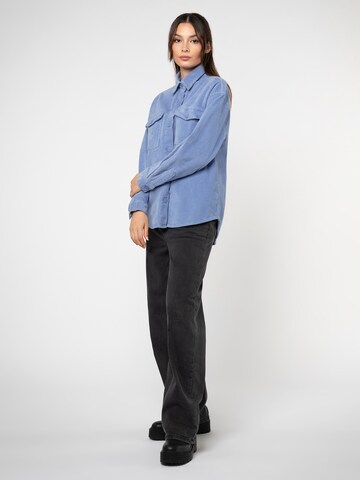 Eight2Nine Between-Season Jacket in Blue