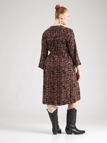 Abito camicia di ONLY Carmakoma in nero