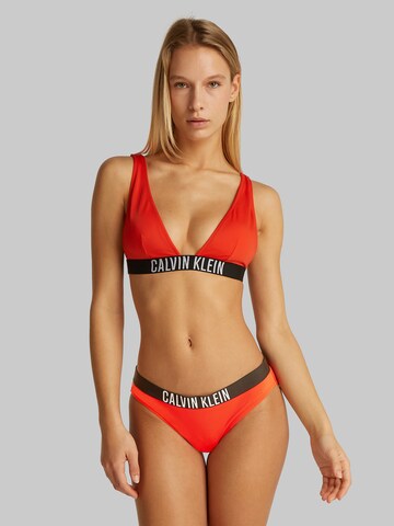 Slip bikini di Calvin Klein Swimwear in rosso: frontale