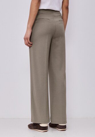 STREET ONE Loose fit Pleated Pants in Beige
