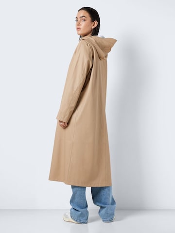 Noisy may Between-Seasons Coat 'Sky' in Beige