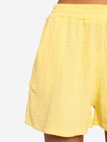 SASSYCLASSY Normální Kalhoty – žlutá
