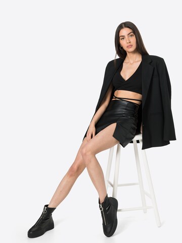 ABOUT YOU Top 'Liliane' in Black