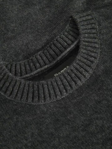 Pull-over 'Luca' GABBA en gris