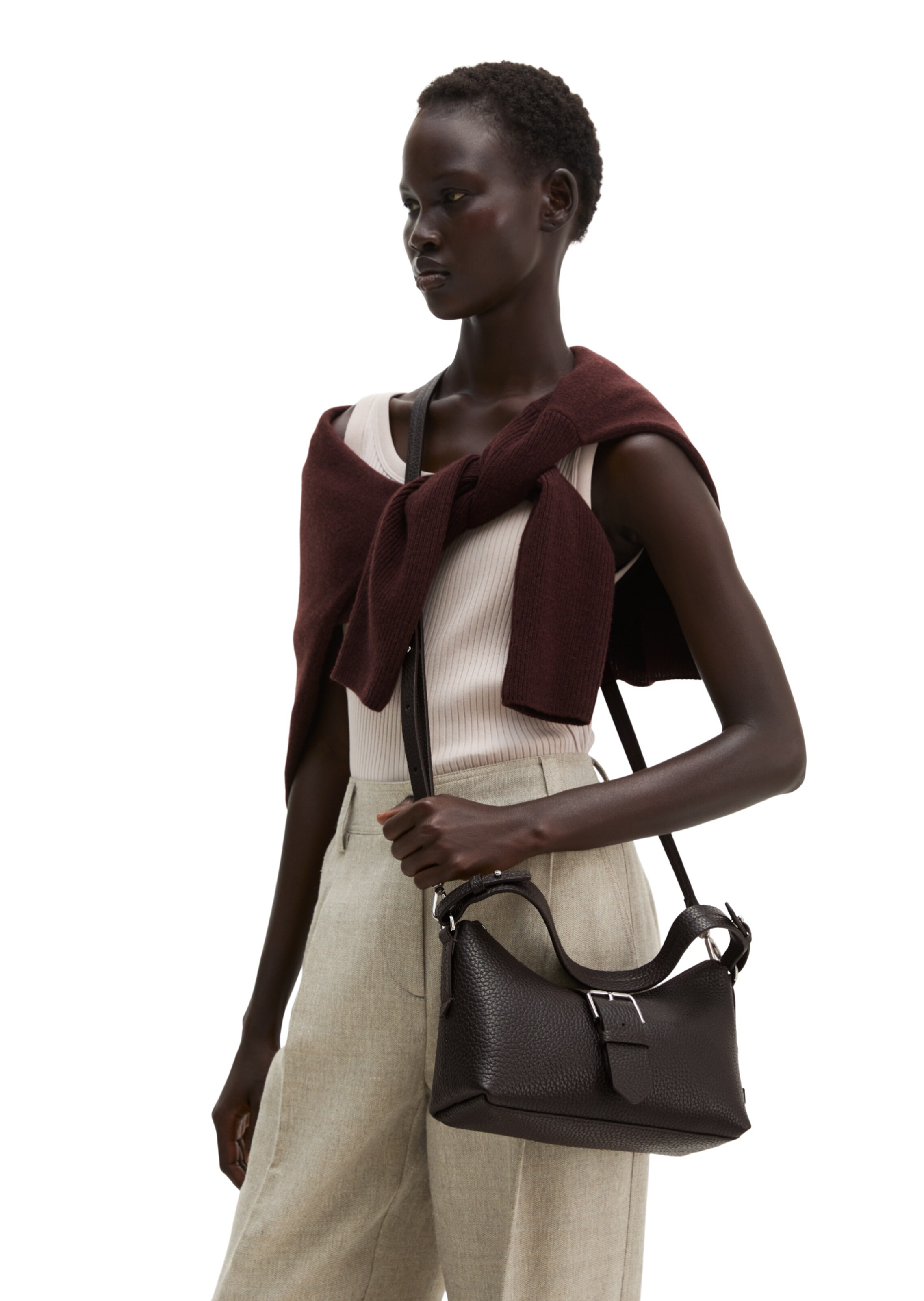 Marc O'Polo Schultertasche 'Binna' in Braun