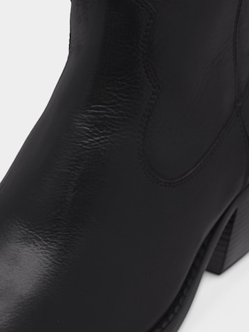 BRONX Cowboystiefel 'Cassi-Dy' in Schwarz