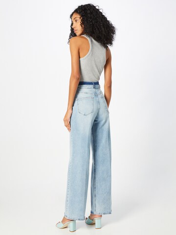 s.Oliver Wide leg Jeans 'SURI' i blå