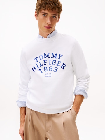 TOMMY HILFIGER Tréning póló - fehér: elől