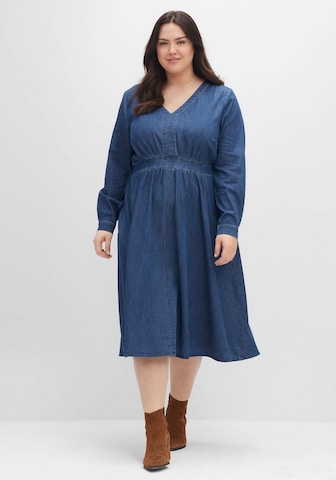 SHEEGO Dress in Blue: front