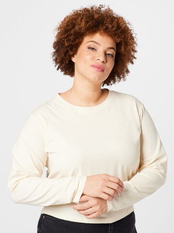 T-shirt Urban Classics en beige : devant