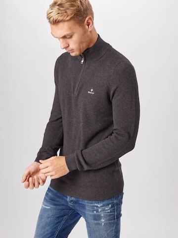 GANT - Regular Fit Pullover em cinzento: frente