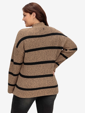 SHEEGO Sweater in Brown