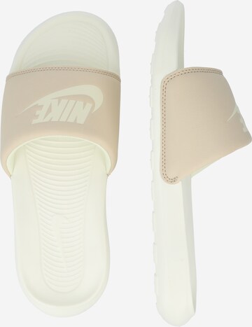 Nike Sportswear Μιούλ 'VICTORI ONE SLIDE' σε καφέ