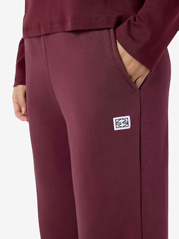 Loosefit Pantalon 'NMVilla' Noisy may en rouge