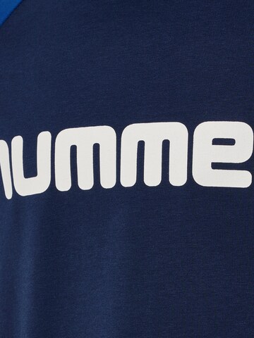 Hummel Shirt in Blau