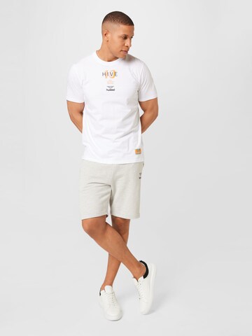 hummel hive Bluser & t-shirts 'Aiden' i hvid