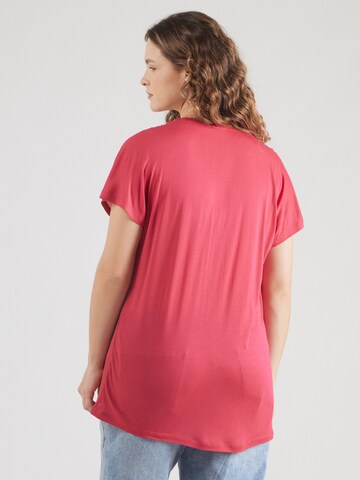 Maglietta 'CARKetty' di ONLY Carmakoma in rosa