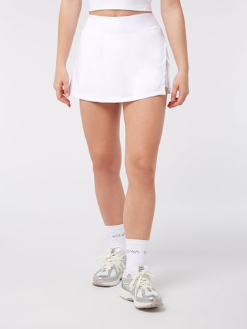 YO-GAYA Sportrok 'Timeless Tennis Skirt' in Wit