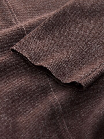 Next Sveter - Hnedá