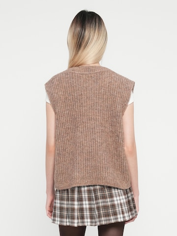 Pullover 'ONLGILA' di ONLY in marrone
