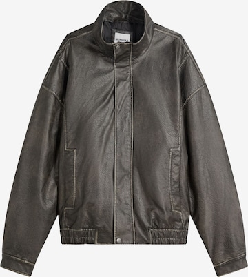 Bershka Välikausitakki värissä musta: etupuoli