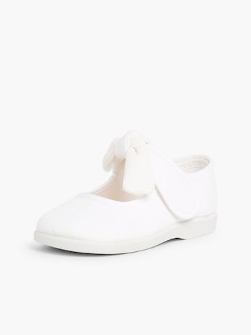 Pisamonas Ballerina‌‌‌‌‌‌‌ in Weiß: Vorderseite