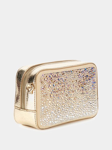 GUESS Umhängetasche 'Sofia' in Gold