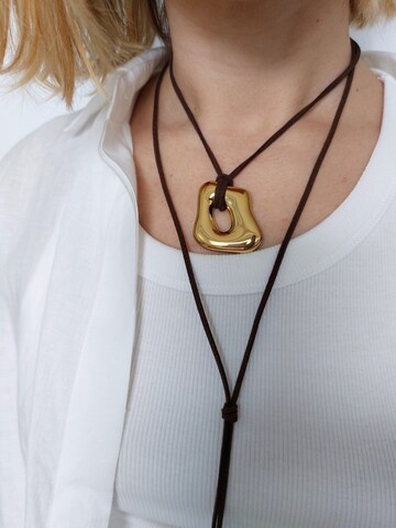 Collana 'Iris' di Blush Bijoux in oro