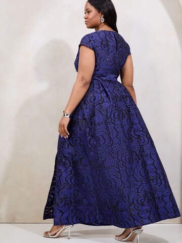 Lipsy Mekko värissä sininen