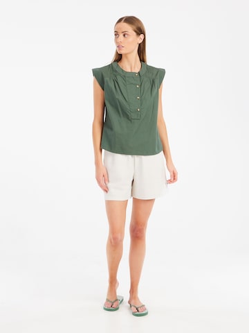 PROTEST Shirt 'PRTJana' in Grün