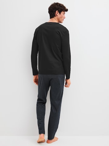 CALIDA Pyjama lang 'Relax Streamline' in Zwart