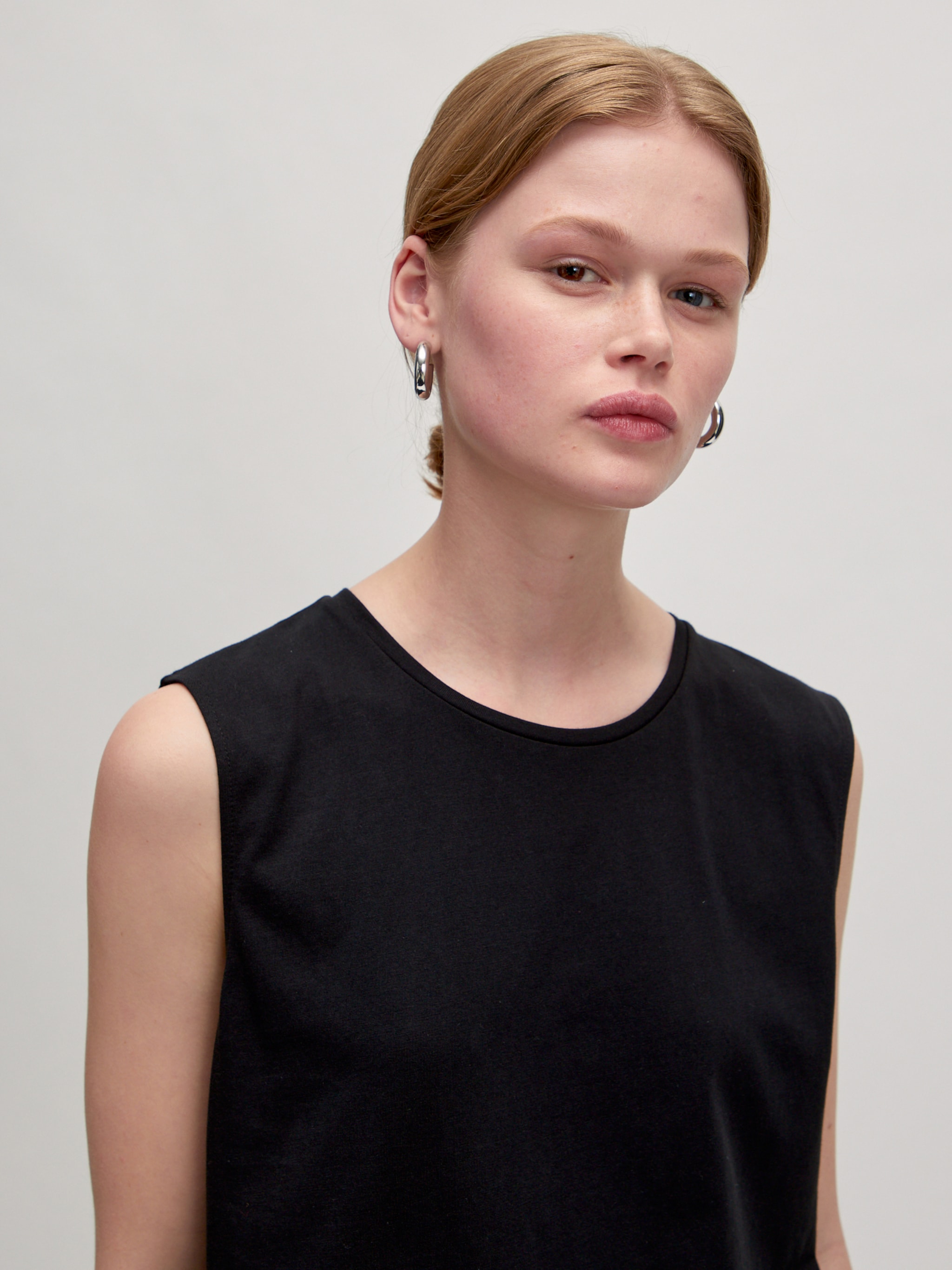 EDITED Producten Shirt 'Hanami' Zwart