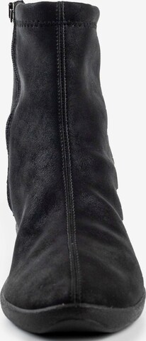 Arcopedico Ankle Boots in Black