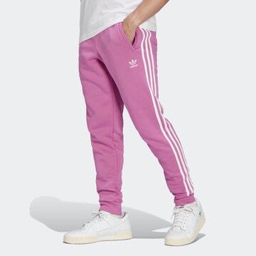 ADIDAS ORIGINALS Tapered Broek in Lila: voorkant