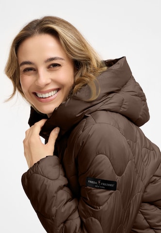 Frieda & Freddies Winter Jacket in Brown