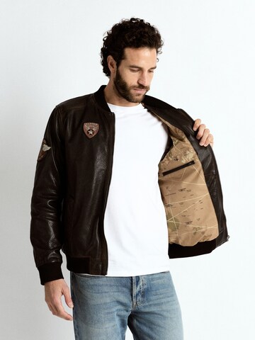 JCC Tussenjas '31025205' in Bruin