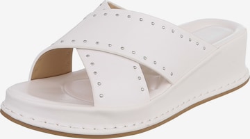 Ital-Design Mules in White: front