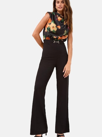 Lipsy Kezeslábas - fekete: elől