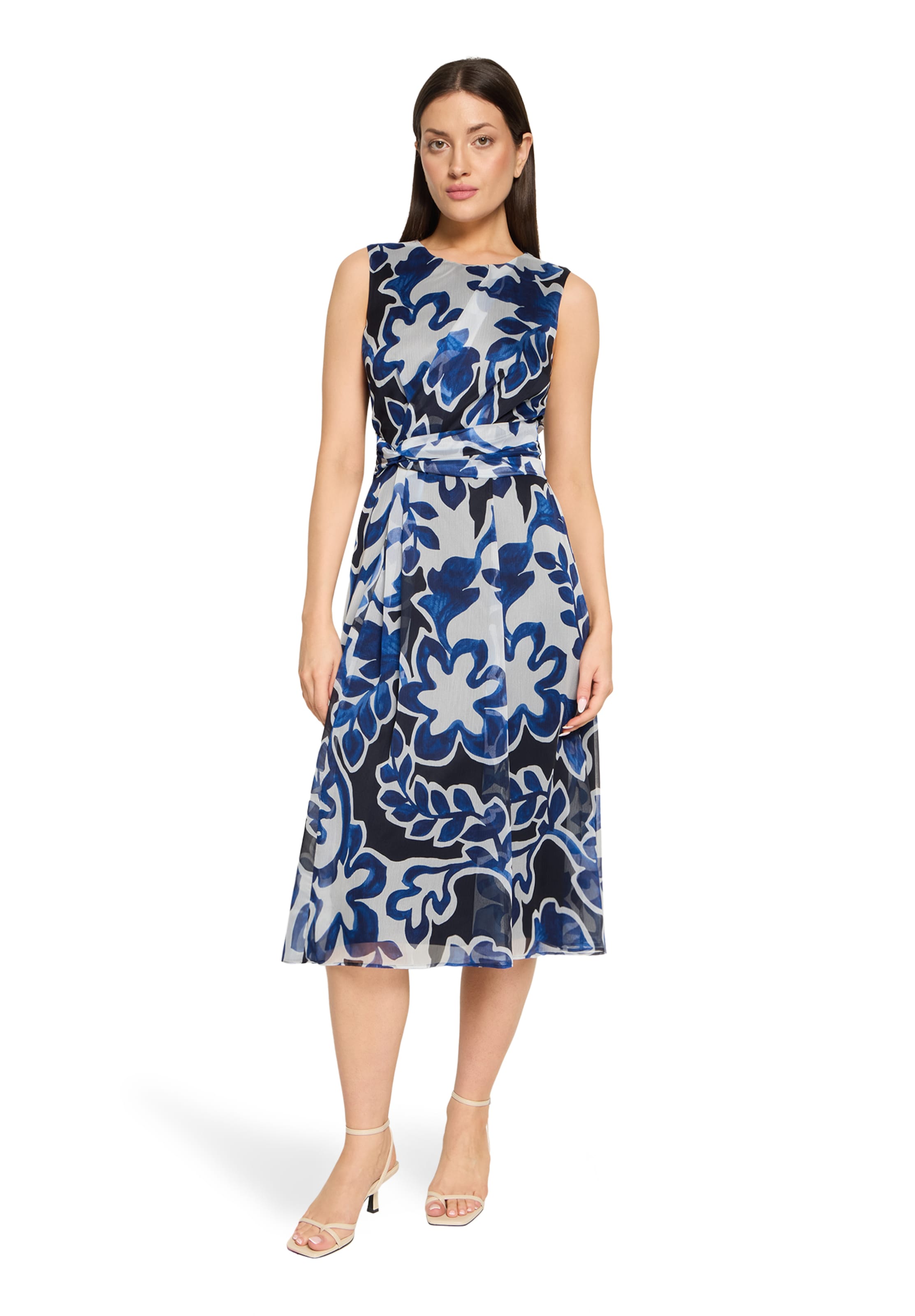 Betty & Co Summer Dress in Blue: front