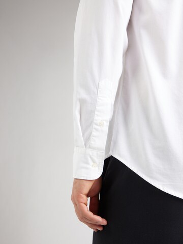 TOMMY HILFIGER Slim Fit Hemd in Weiß