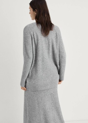 MANGO Pullover 'Camilav' in Grau: Vorderseite