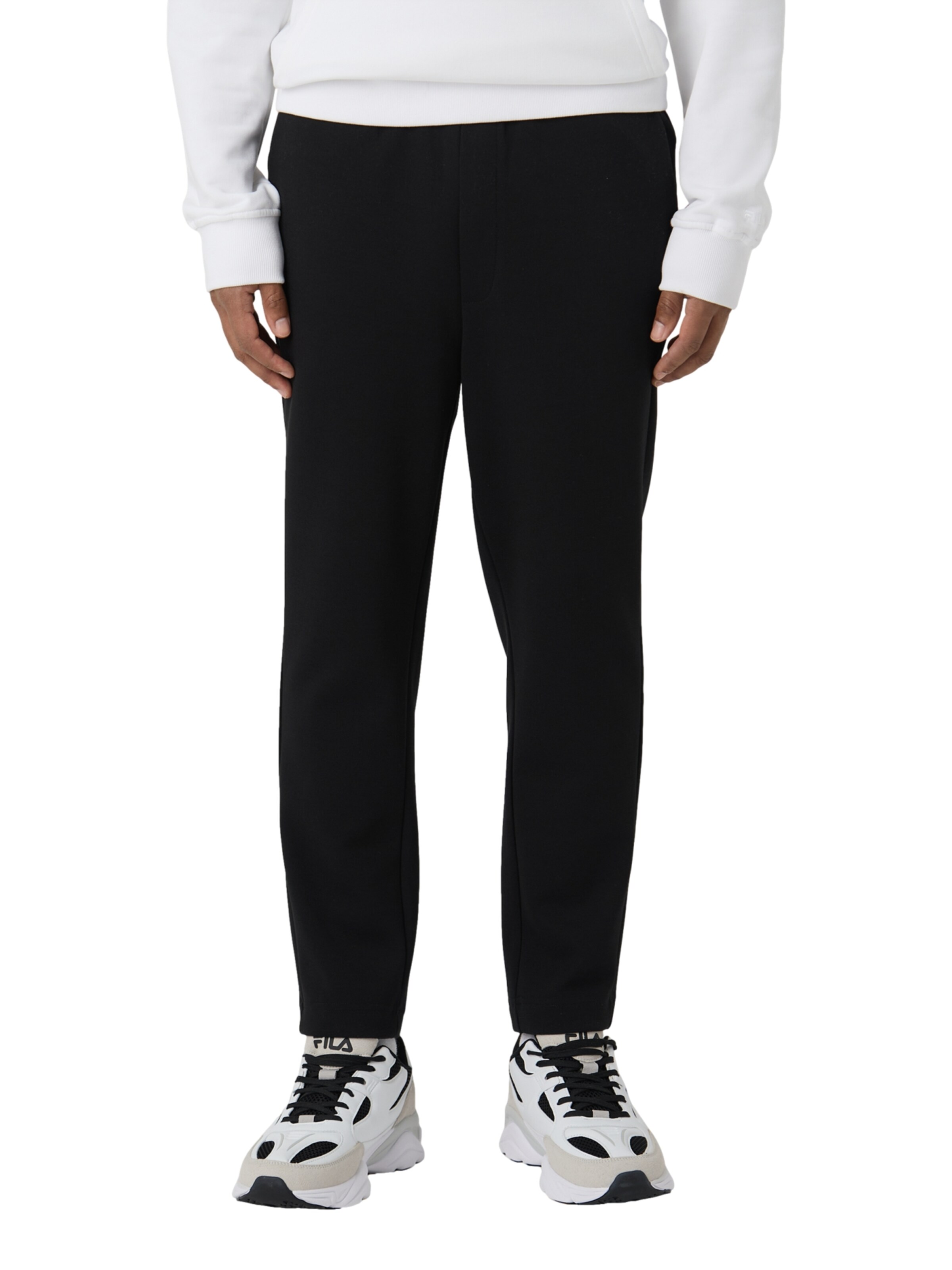 FILA Regular Sportbroek 'JOVENCAN' in Zwart: voorkant