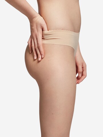 String ' 6 ' Gisela en beige