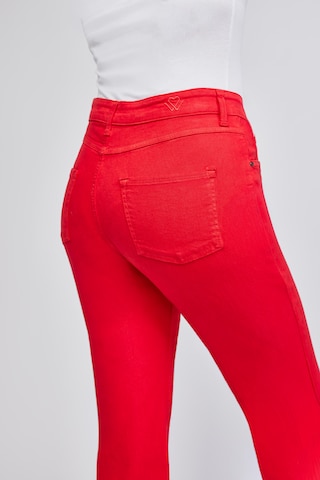 wonderjeans Regular Jeans in Rot
