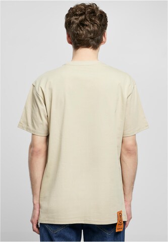 Forgotten Faces T-Shirt in Beige