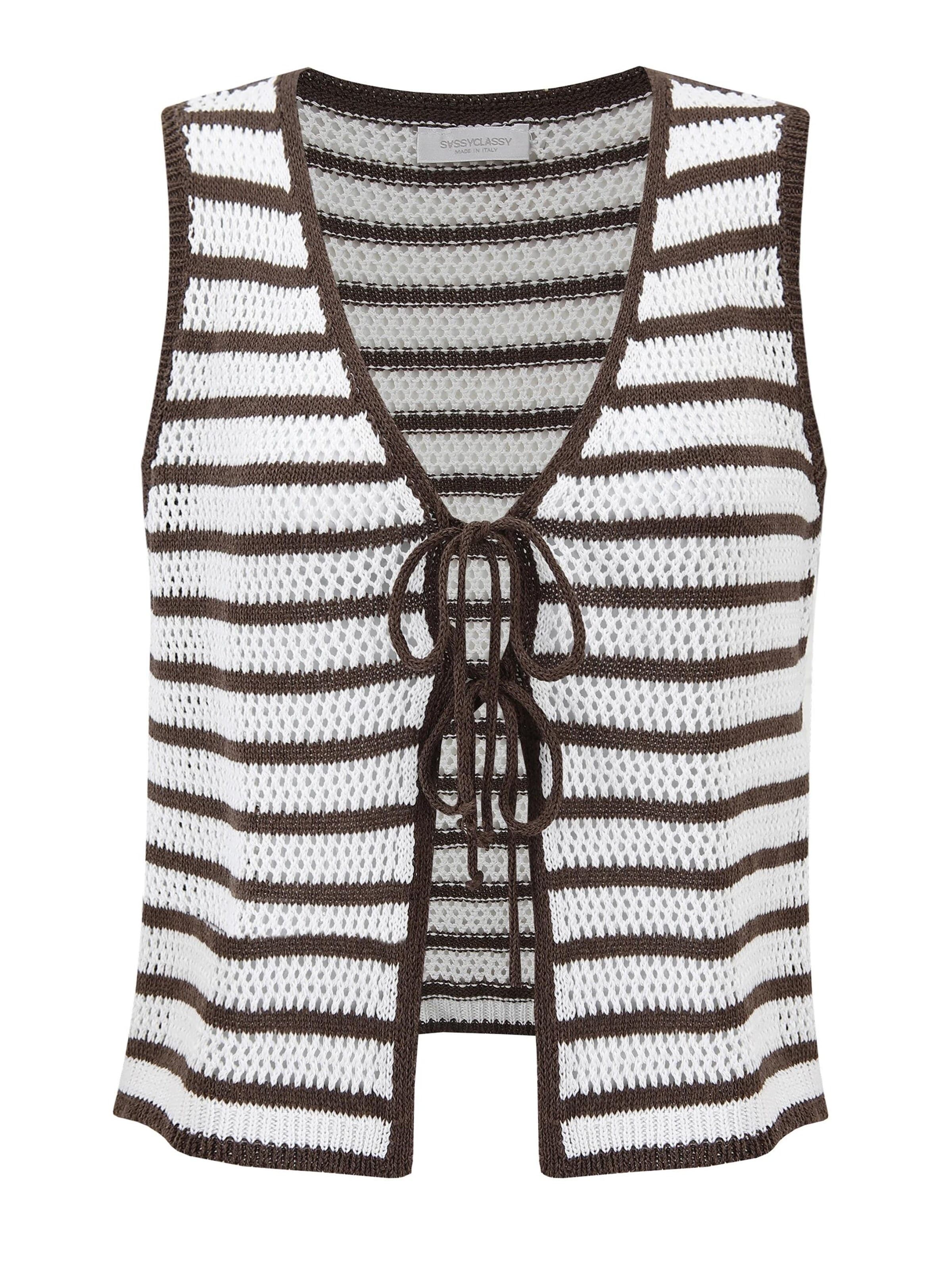 SASSYCLASSY Vest in White: front