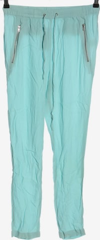 Yerse Pants in M in Green: front